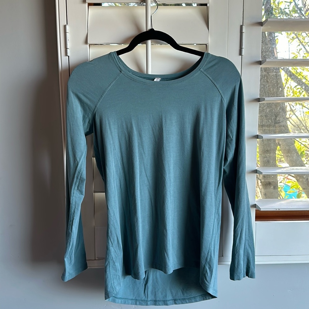lululemon long sleeve relaxed fit